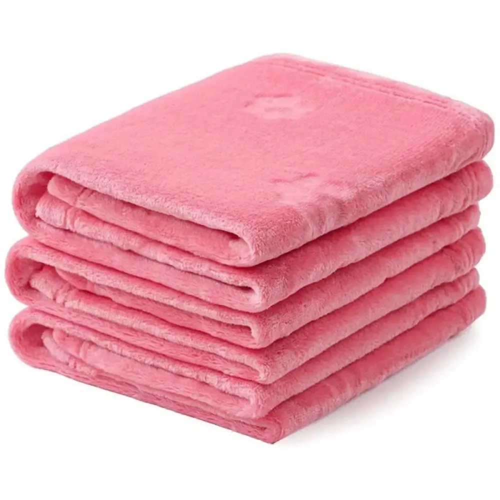 Eco-friendly Soft Fluffy Fleece Cozy Dog Blanket with Cute 3d Paw Design