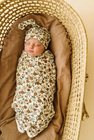 Organic Swaddle Blanket & Hat | Daffodil