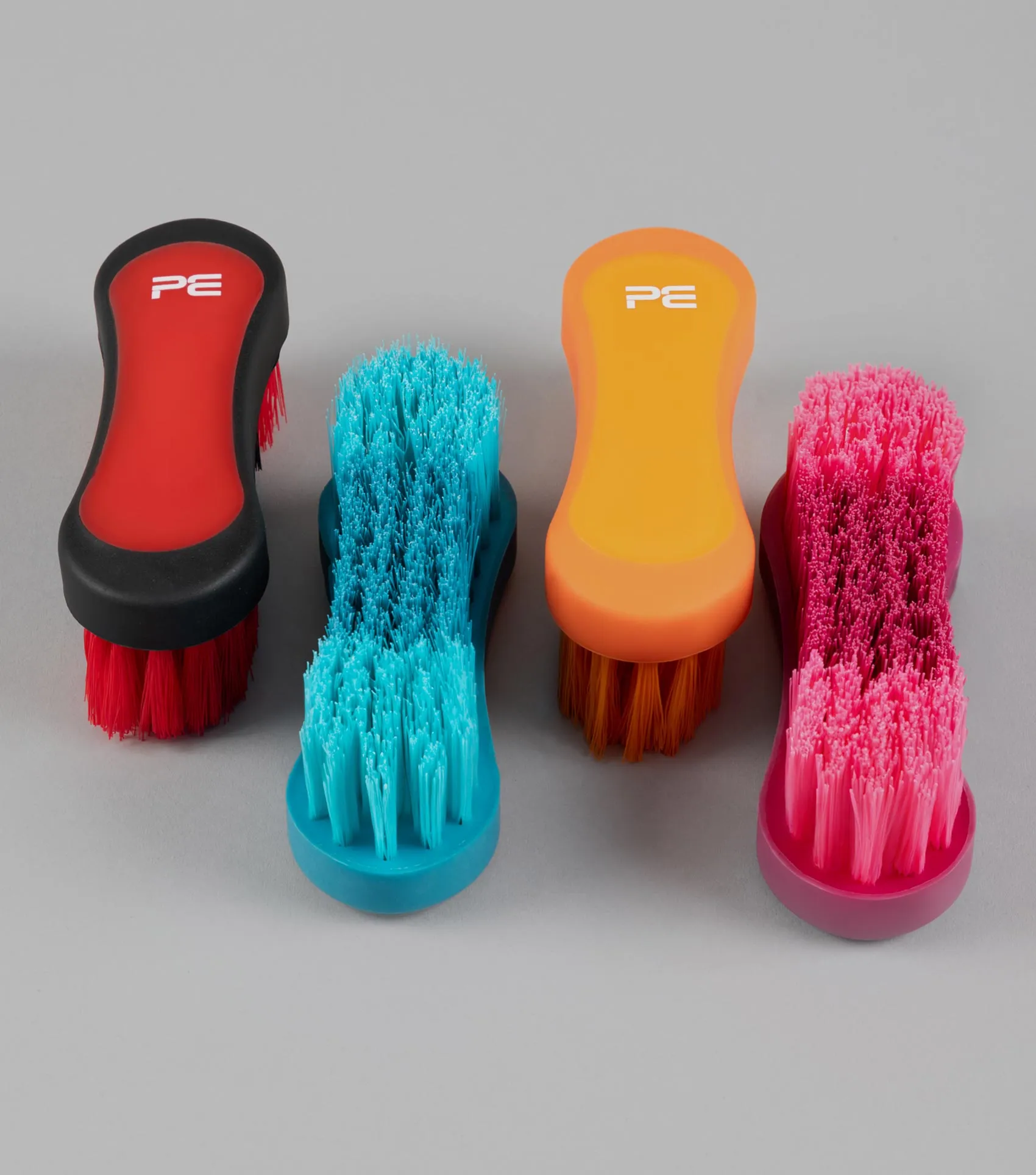 Soft-Touch Face Brush Wine & Fuchsia
